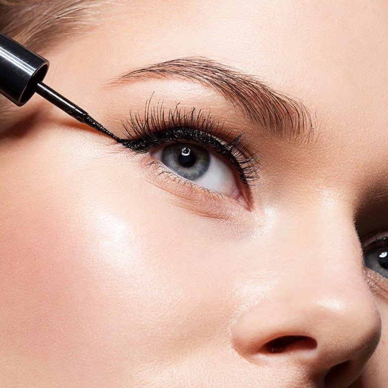 How to Apply Eyeliner Like a Pro Savvy Beauty Guide