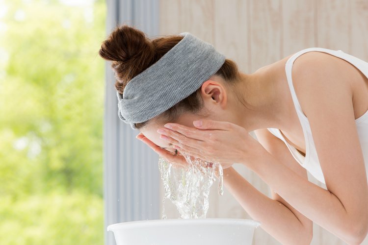 hydrating skin